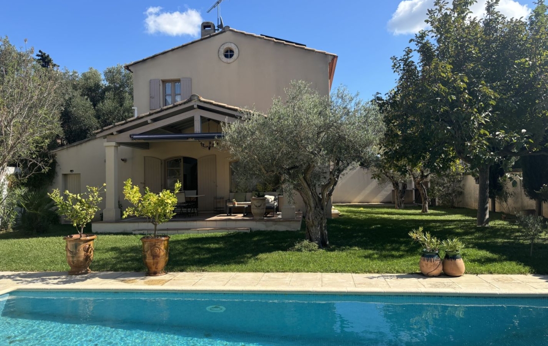 Annonces PONT DU GARD : Maison / Villa | UZES (30700) | 165 m2 | 495 000 € 