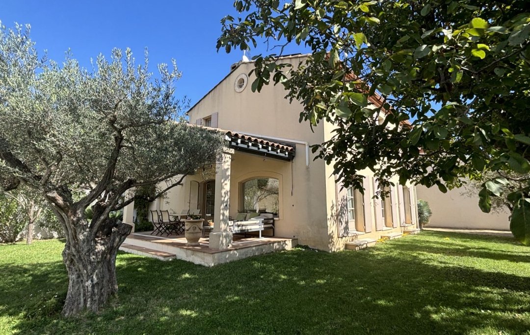 Annonces PONT DU GARD : Maison / Villa | UZES (30700) | 165 m2 | 495 000 € 